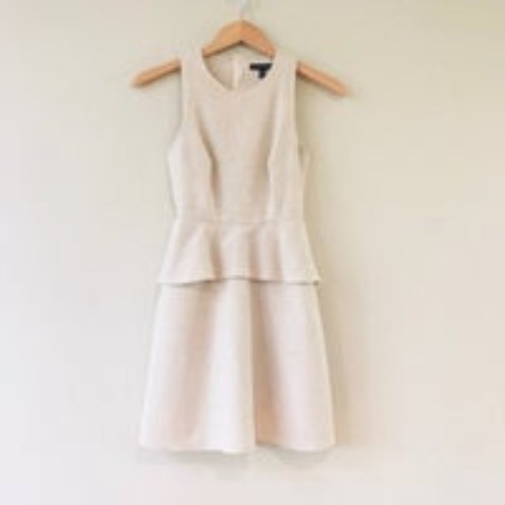 Banana Republic Linen/Canvas Peplum Dress - *NWOT*